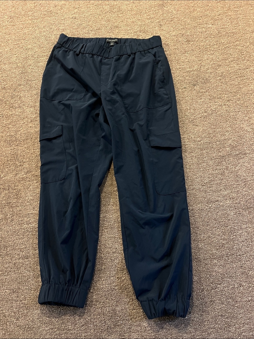 Banana Republic cargo joggers petite M